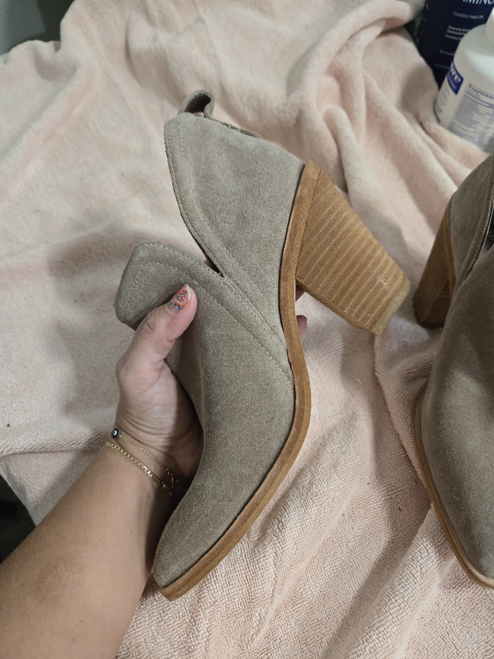 Jeffrey Campbell Rosalee Bootie in grey suede
